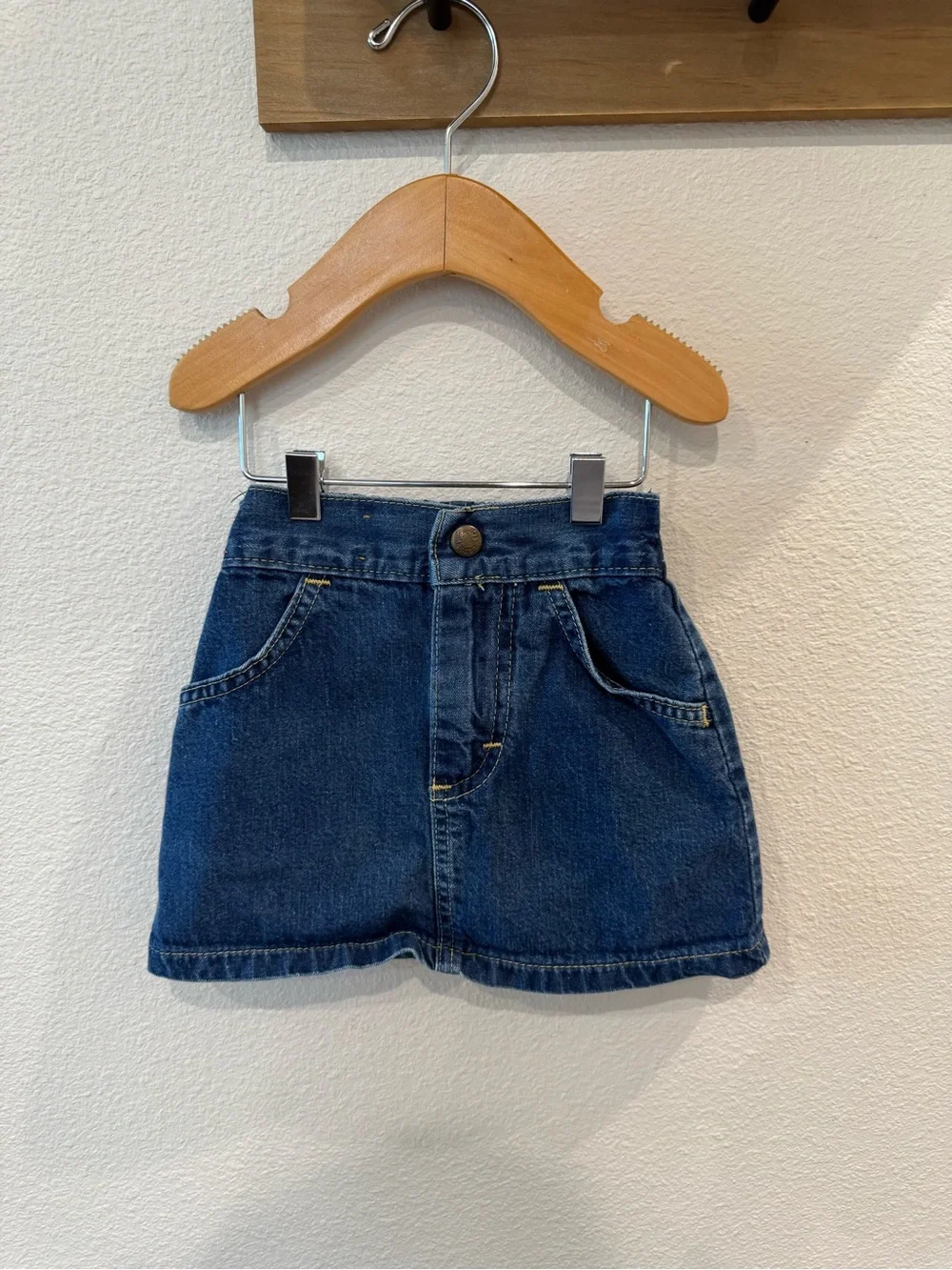 Vintage Lee Riders Girls Denim Skirt Elastic Back Waist Size 4T